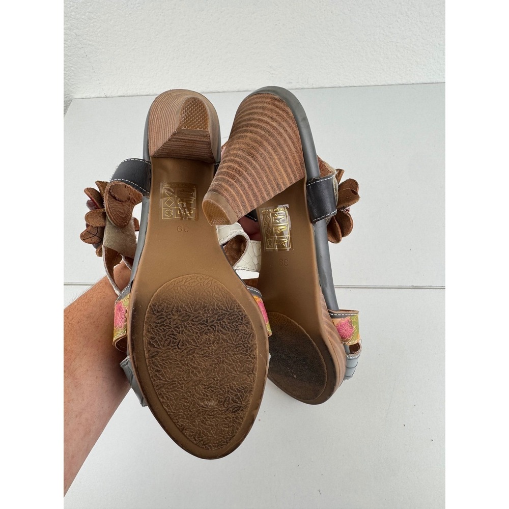 Multicolor Floral Accent Women’s Sandals in Pink, Cream & Gray - Picture 3 of 8